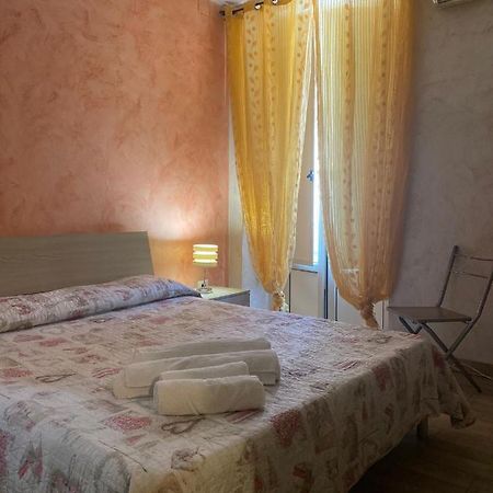Castello'S Room Syrakus Exterior foto